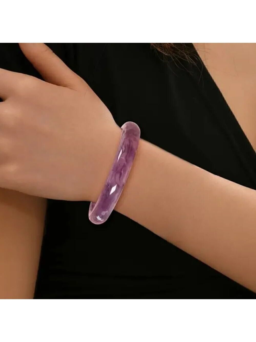 Inspired Acrylic Amethyst Bracelet with Delicate Lilac Hue